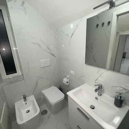 Apartman Vinny's House *