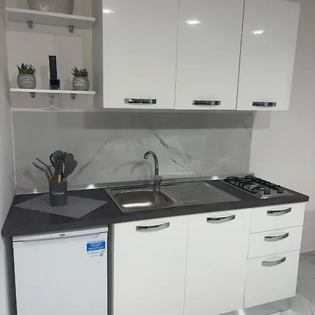 Апартаменты Vinny's House *