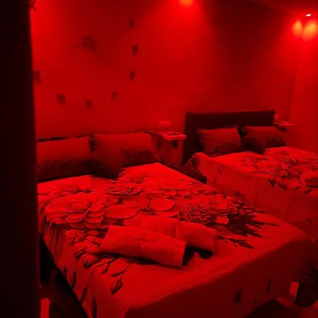 Vinny's House Апартаменты *