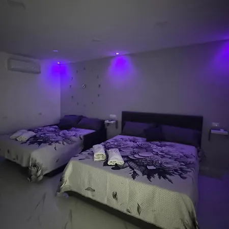 Апартаменты Vinny's House